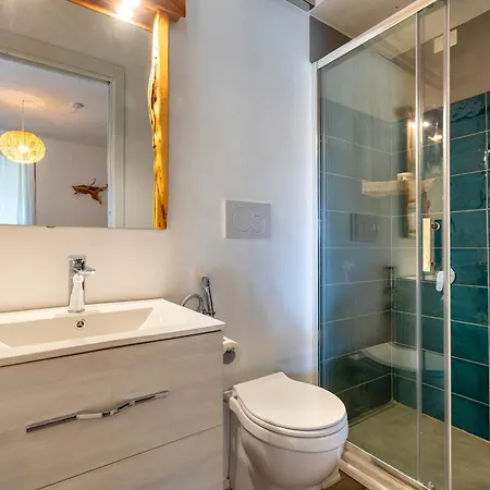 Sa Domo Isola Rossa Apartmán